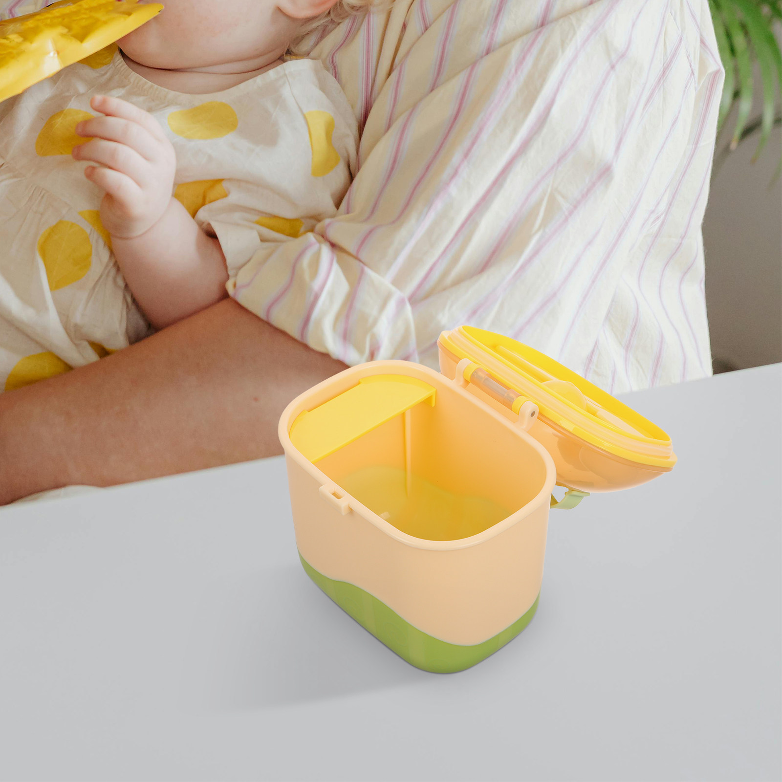 Distributeur de lait en poudre - Baby Food For Travelling avis et prix